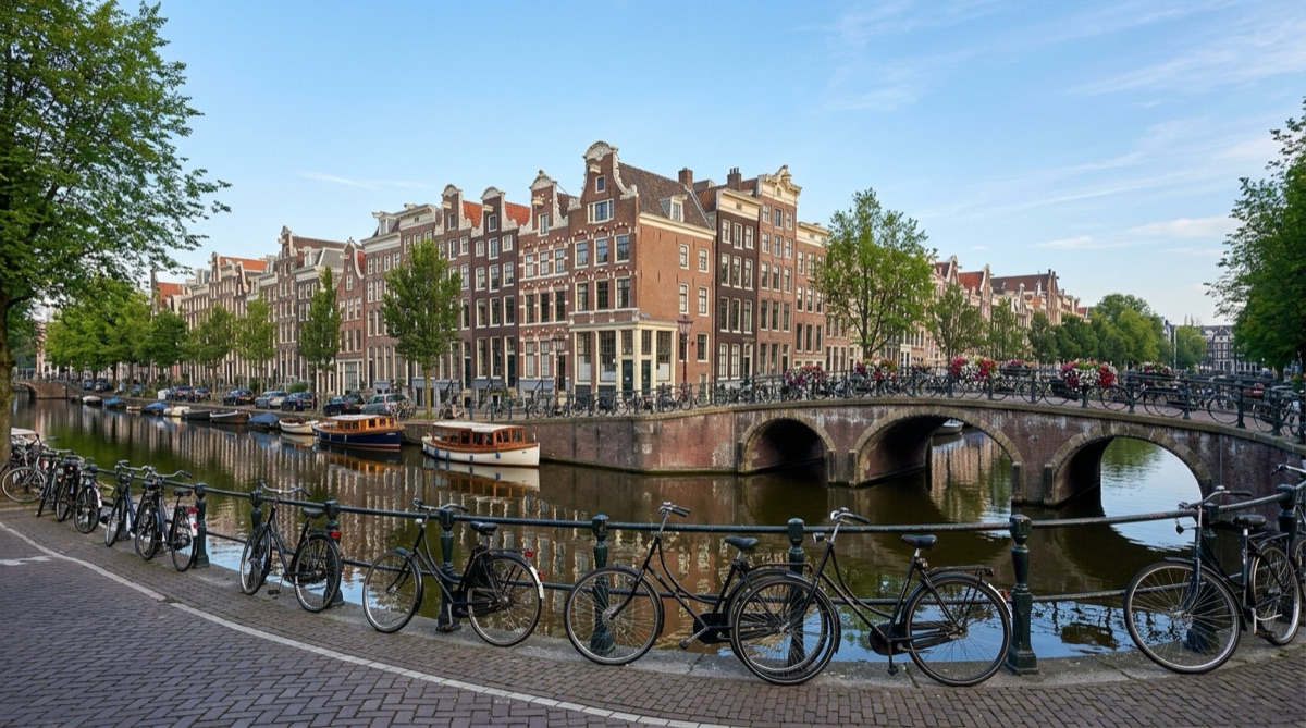 Stukadoor in Amsterdam — vakkundig stuc- en spuitwerk